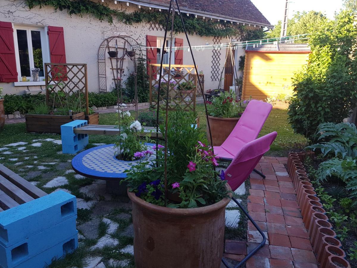 18 Chateaux Et Beauval Sur Un Rayon De 30 Km Saint-Georges-sur-Cher Exterior foto